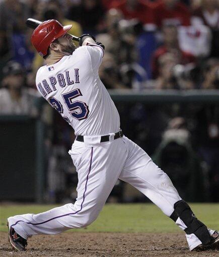 Mike Napoli, Texas Rangers talked before Cubs job opened