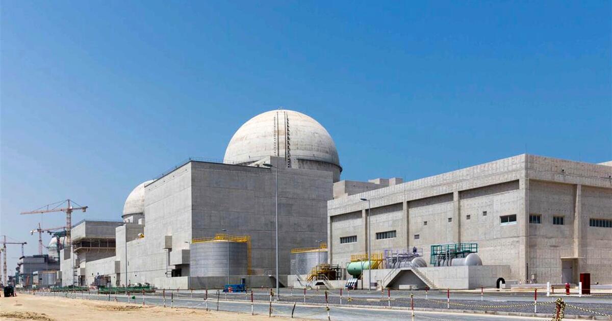 Une frappe de drone mettra le feu à la centrale nucléaire des Émirats arabes unis alors que l’Iran met fin aux hostilités
