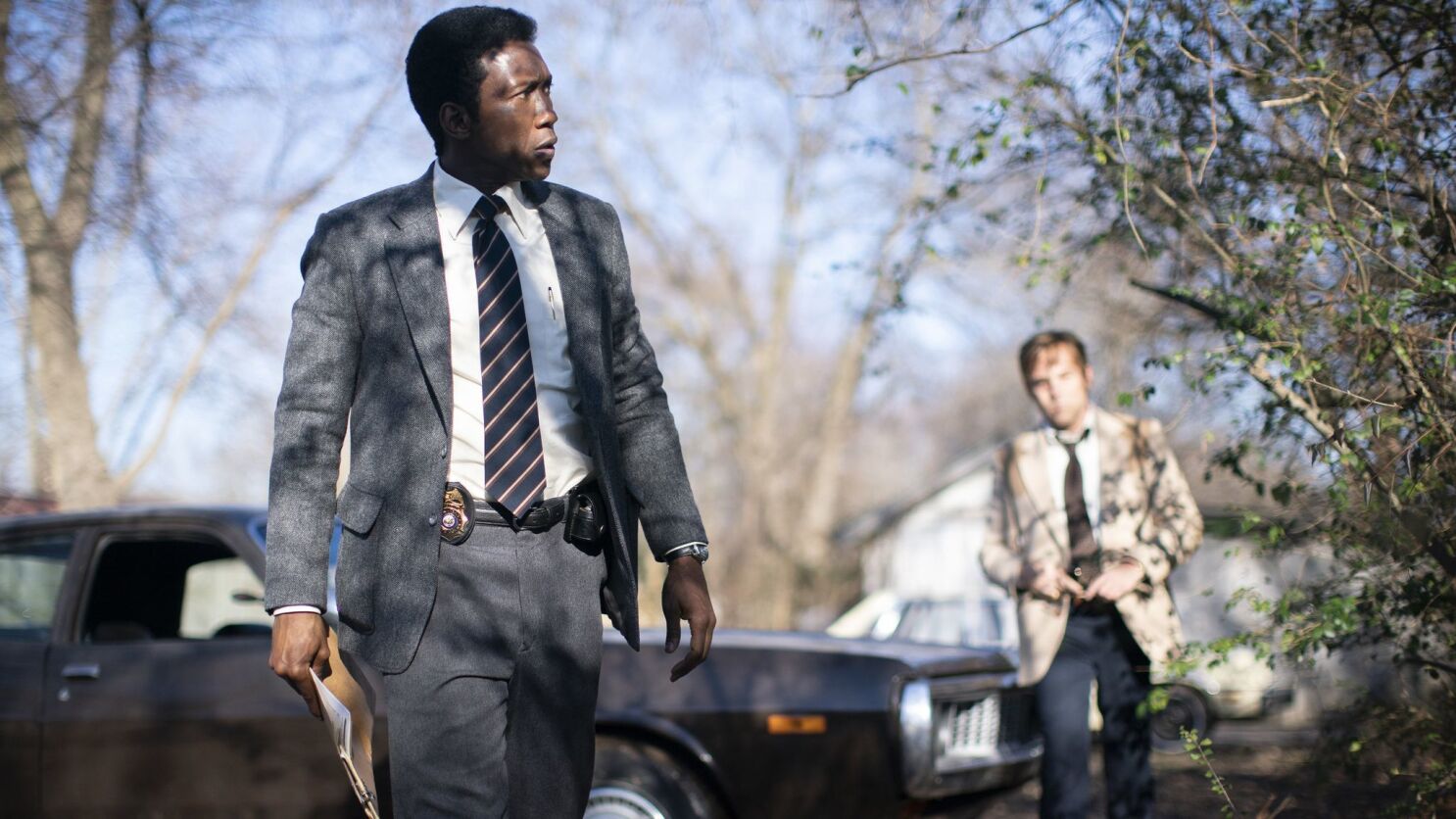 Review Hbo S Much Debated True Detective Returns Strong With A Few Advisories Los Angeles Times