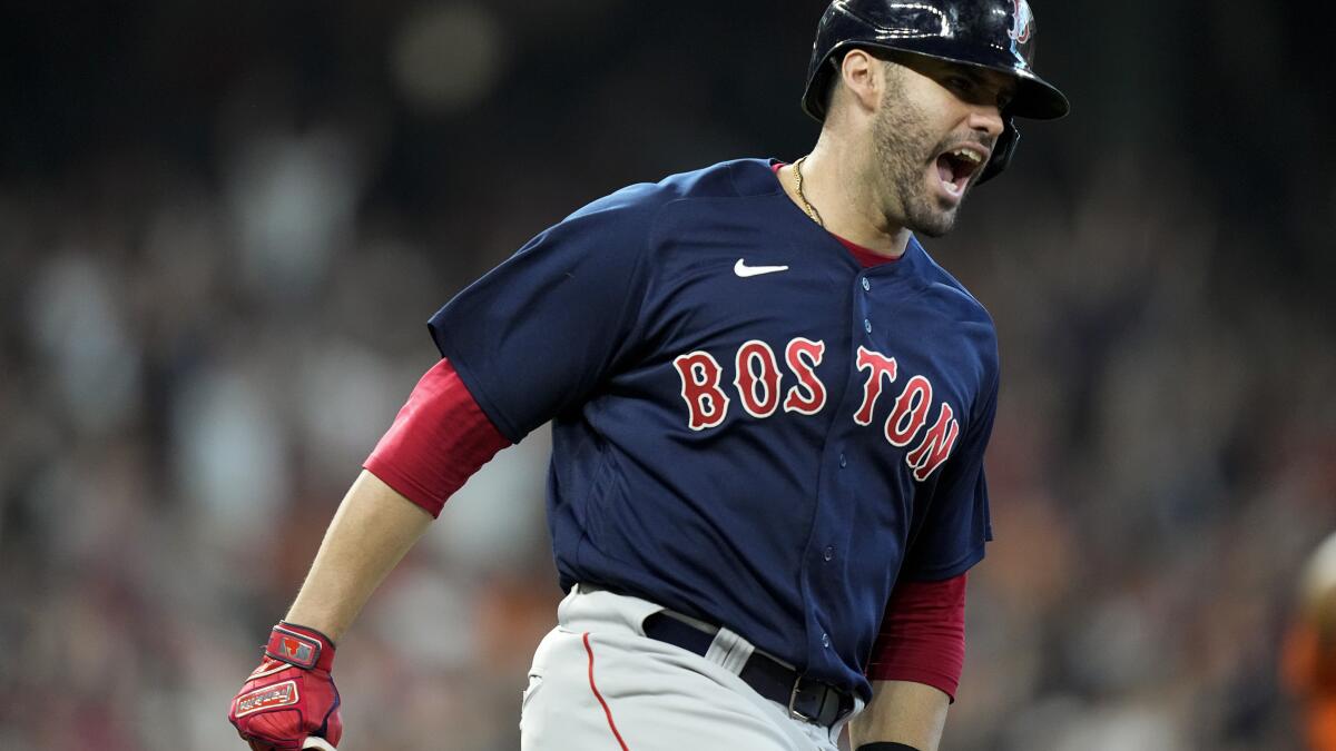 Dodgers sign 5-time All-Star JD Martinez to 1-year deal – Orange