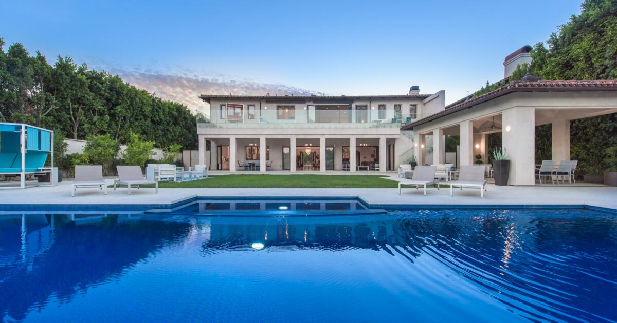 Kathy Griffin seeks $16 million for Bel-Air mansion