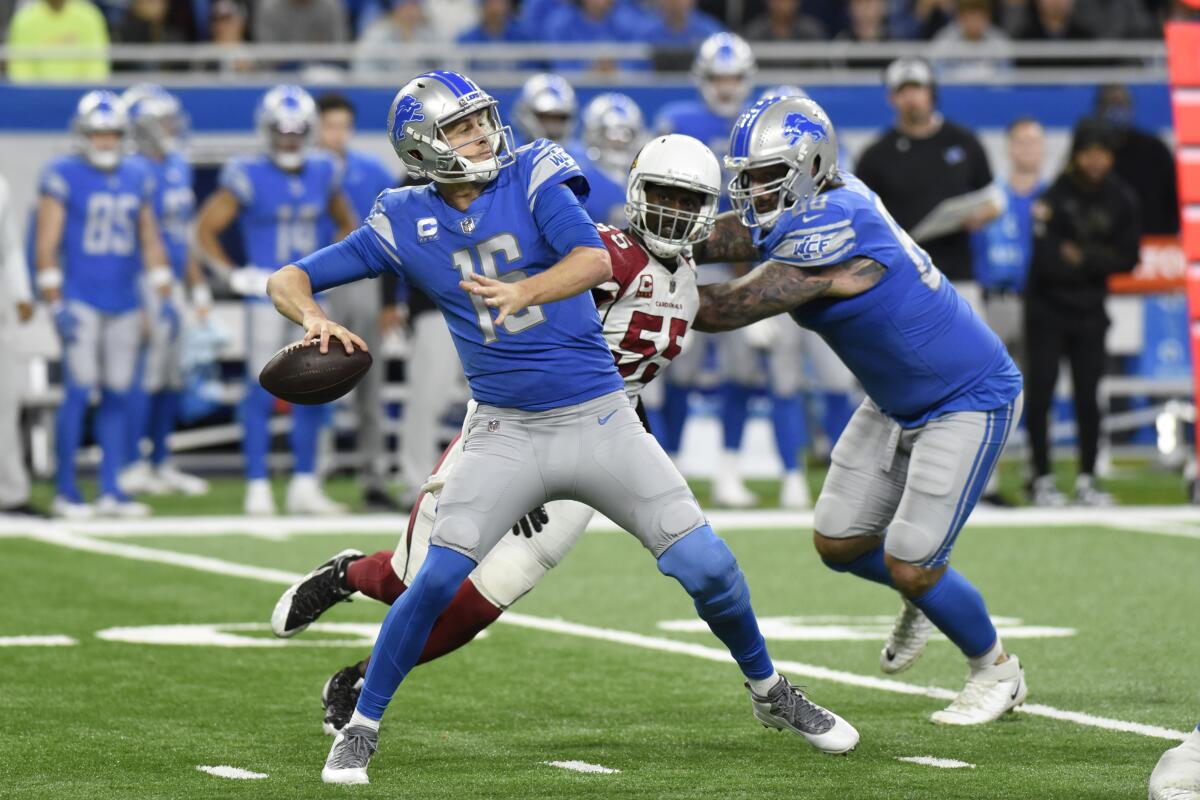 Detroit Lions quarterback Jared Goff throws against the Arizona Cardinals.