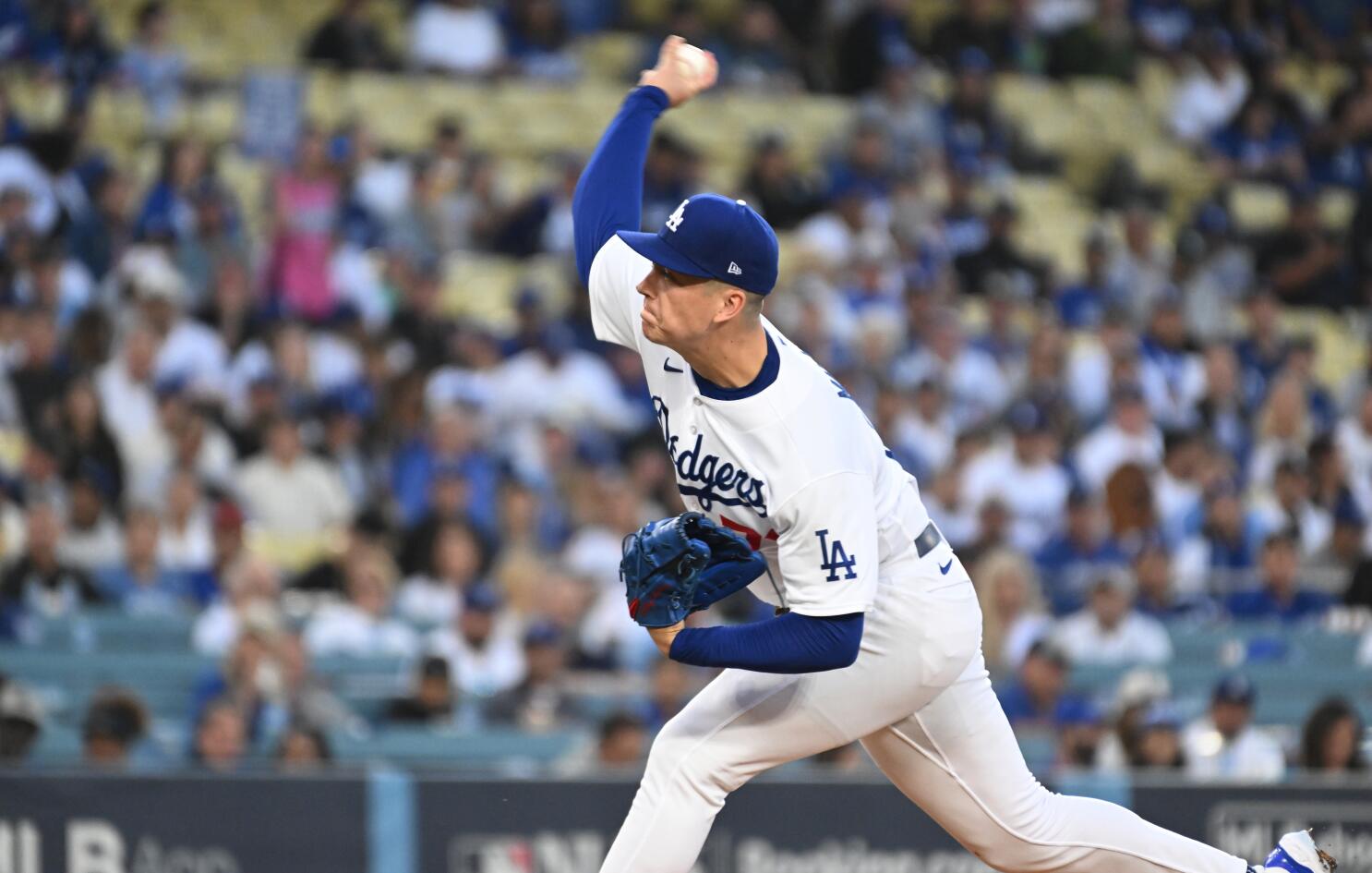 Lance Lynn is happy to get a clean slate with the Dodgers - Los