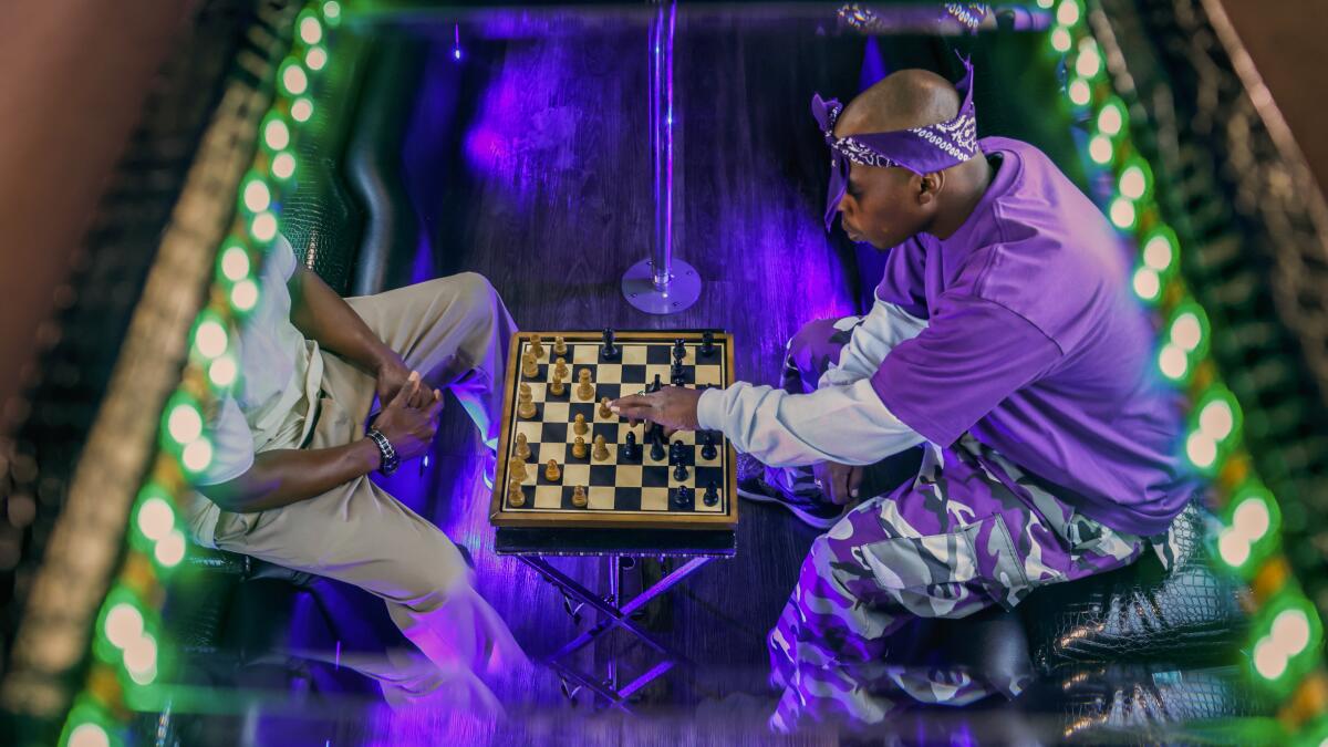 Watch: Idaho man sets up chess board in 30 seconds for Guinness record 