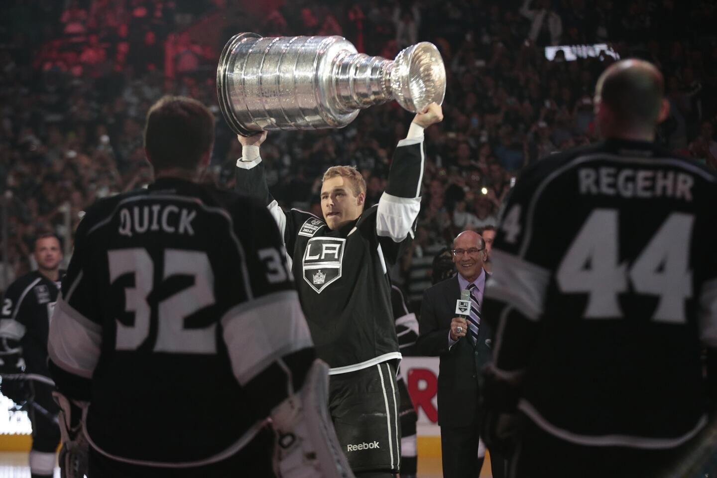 Defending Stanley Cup champion LA Kings blown out by San Jose Sharks in NHL  season opener – New York Daily News