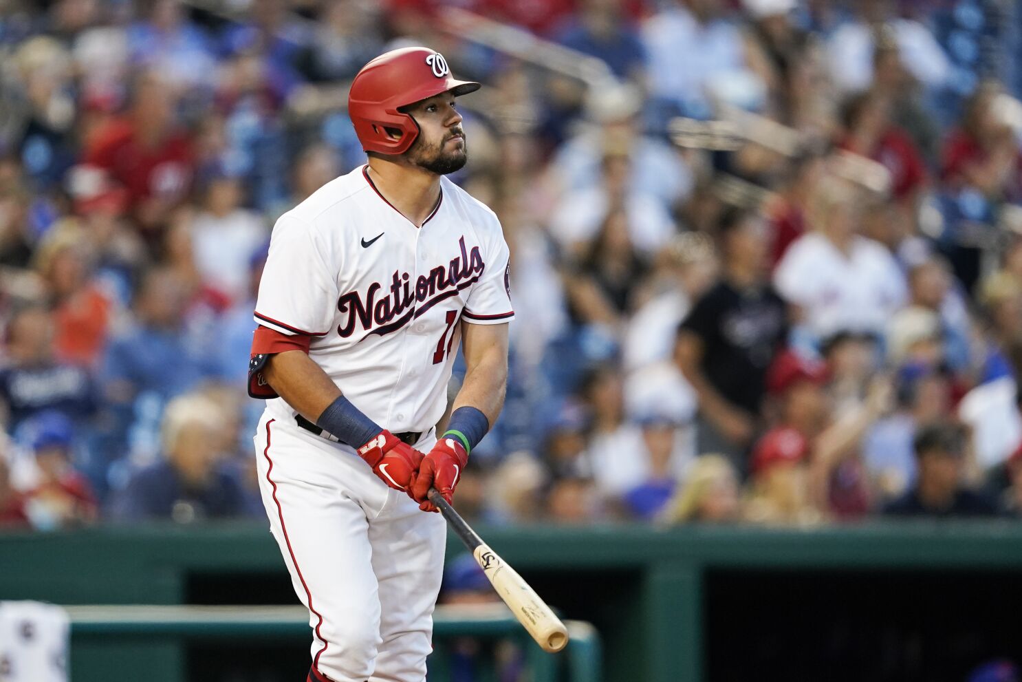 Kyle Schwarber has a big bat, but his glove isn't a match for New