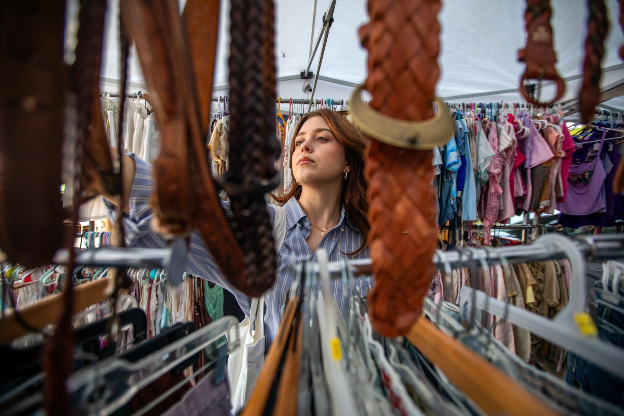 Sellers make thousands as second-hand fashion market booms