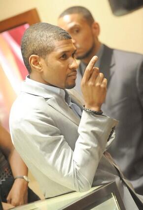 Usher Raymond's family values