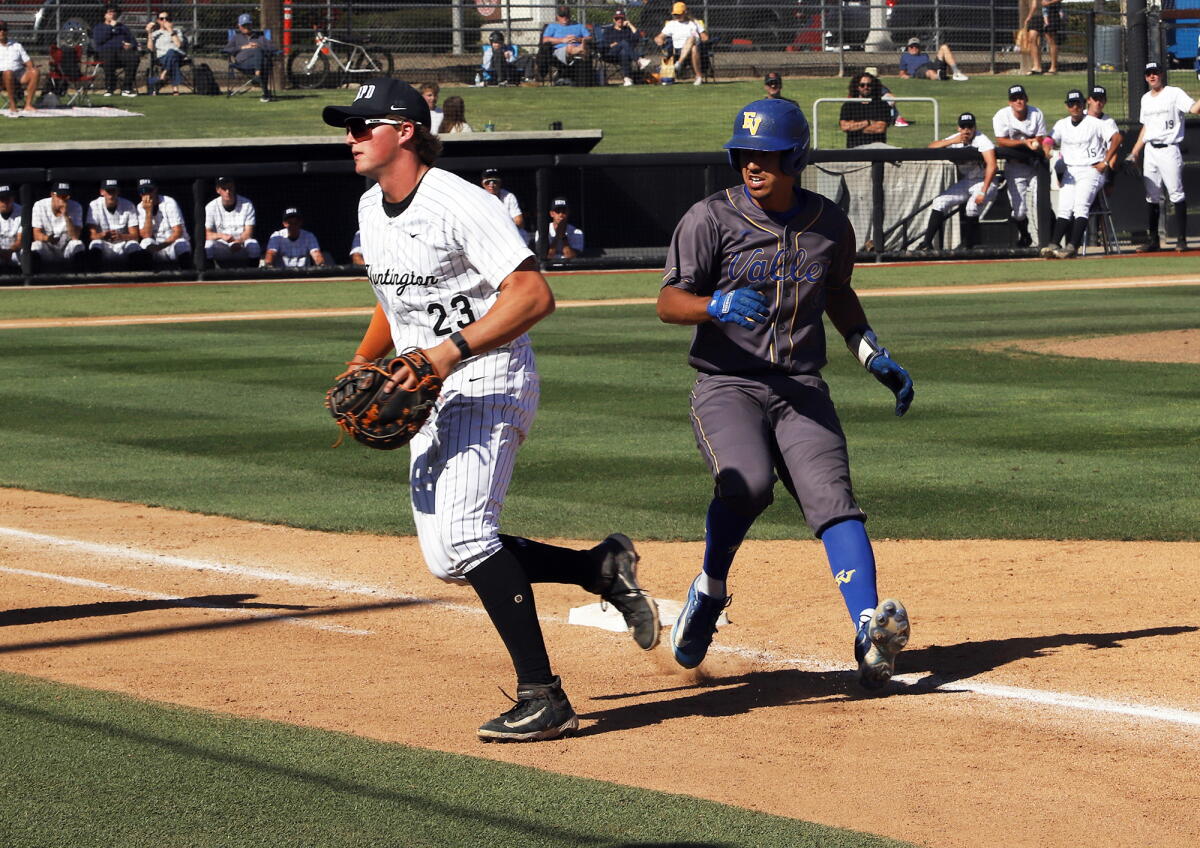Hb Baseball Huntington Beach baseball tops Fountain Valley, stays undefeated in ...