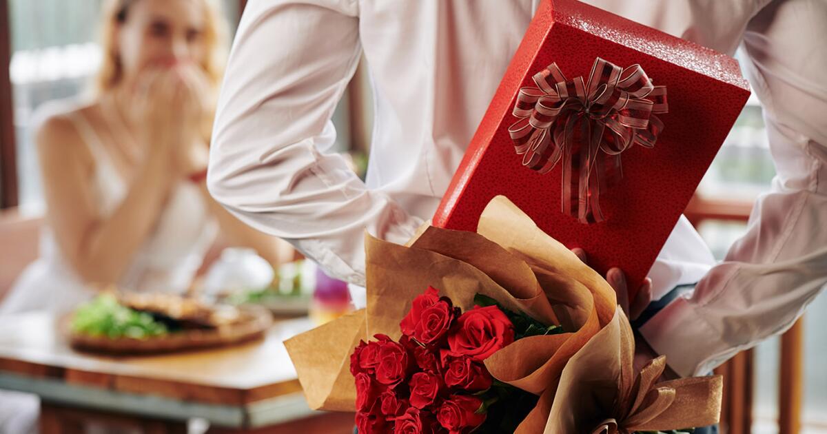 How Engaged Couples Are Turning Valentine’s Day Into a Pre-Wedding Ritual