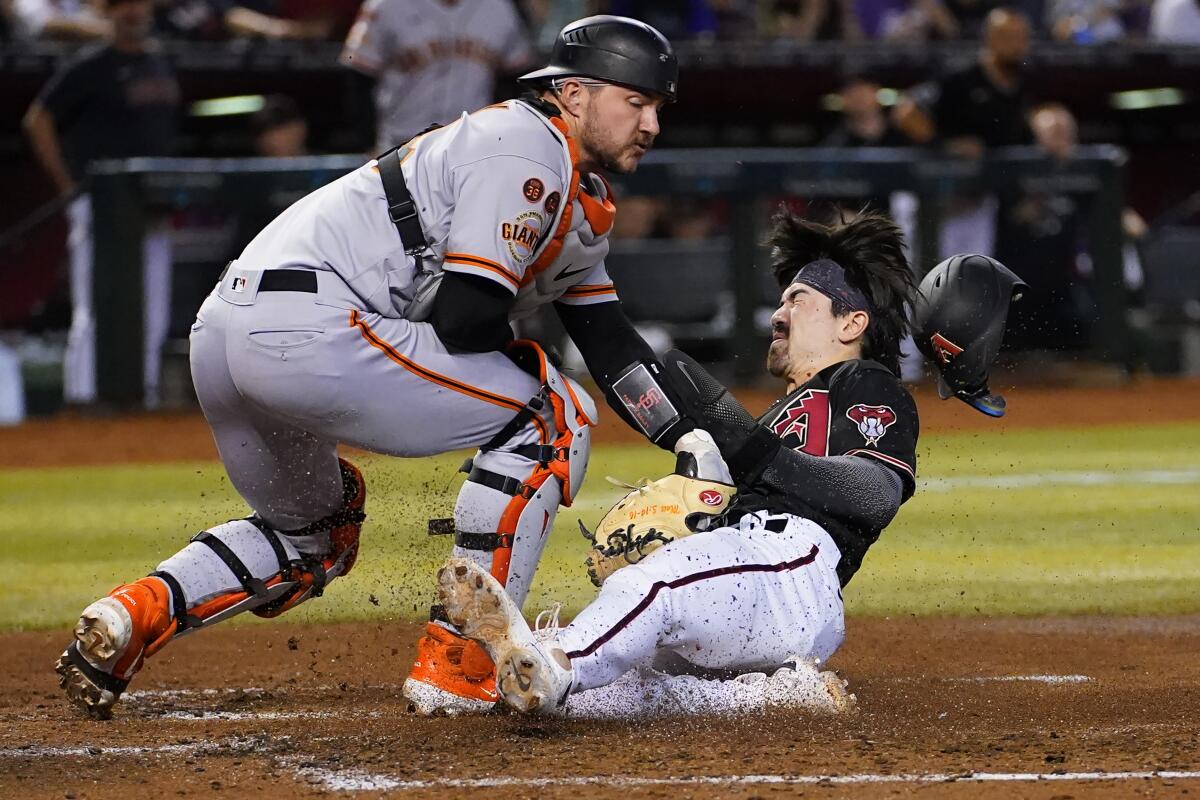 Giants lead Braves 4-0 after 3 innings in Game 2 - The San Diego  Union-Tribune