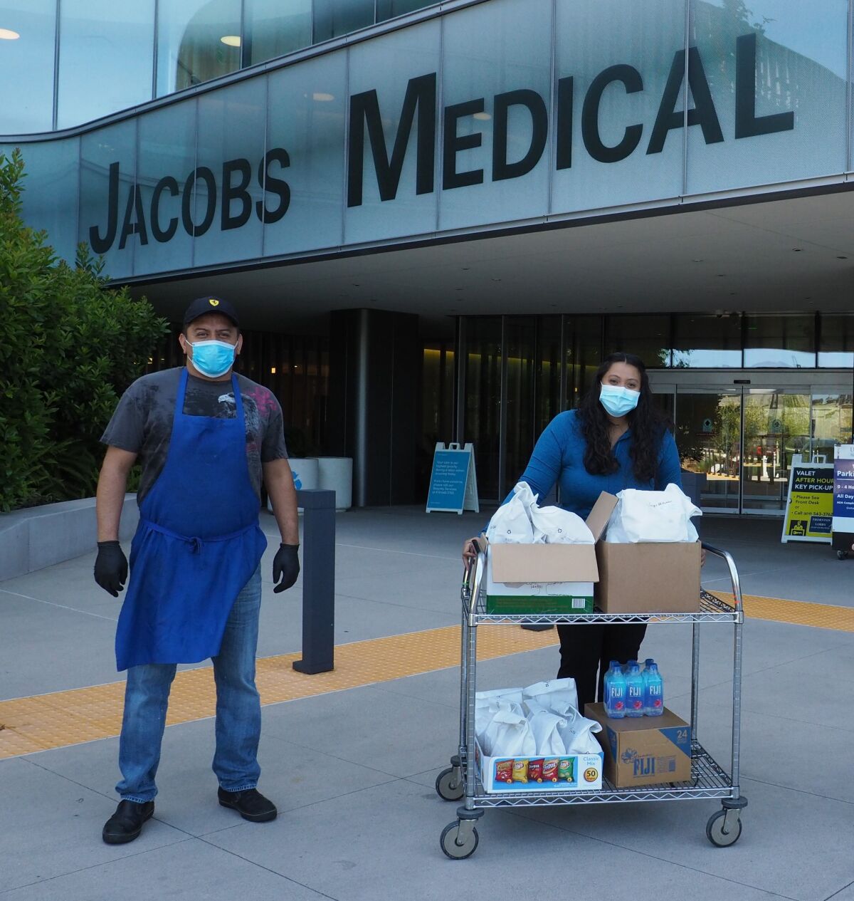 The San Diego French-American School and Girard Gourmet of La Jolla deliver meals to UC San Diego's Jacobs Medical Center.