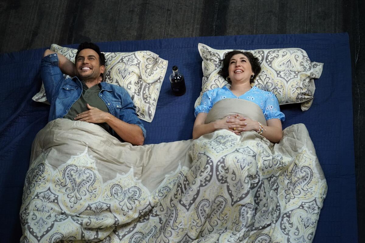 Cheyenne Jackson, left, and Mayim Bialik in "Call Me Kat." 