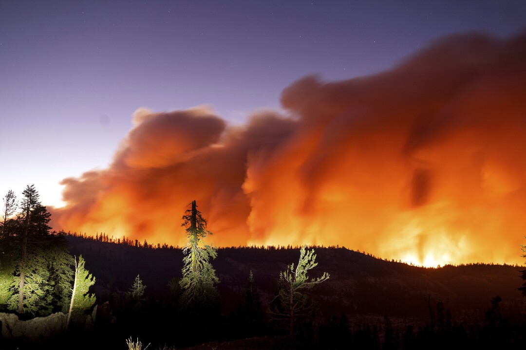 Photos: The Caldor fire, evacuations in South Lake Tahoe 5 Photos: The Caldor fire, evacuations in South Lake Tahoe