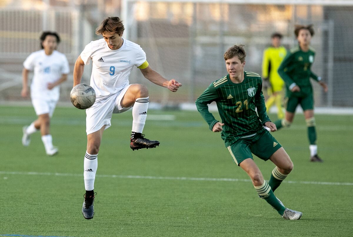 Brady Powell, Edison boys’ soccer punch playoff ticket with win over CdM in Surf League finale