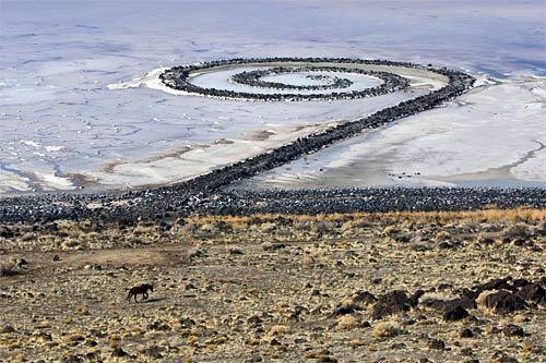 spiral jetty utah great salt lake