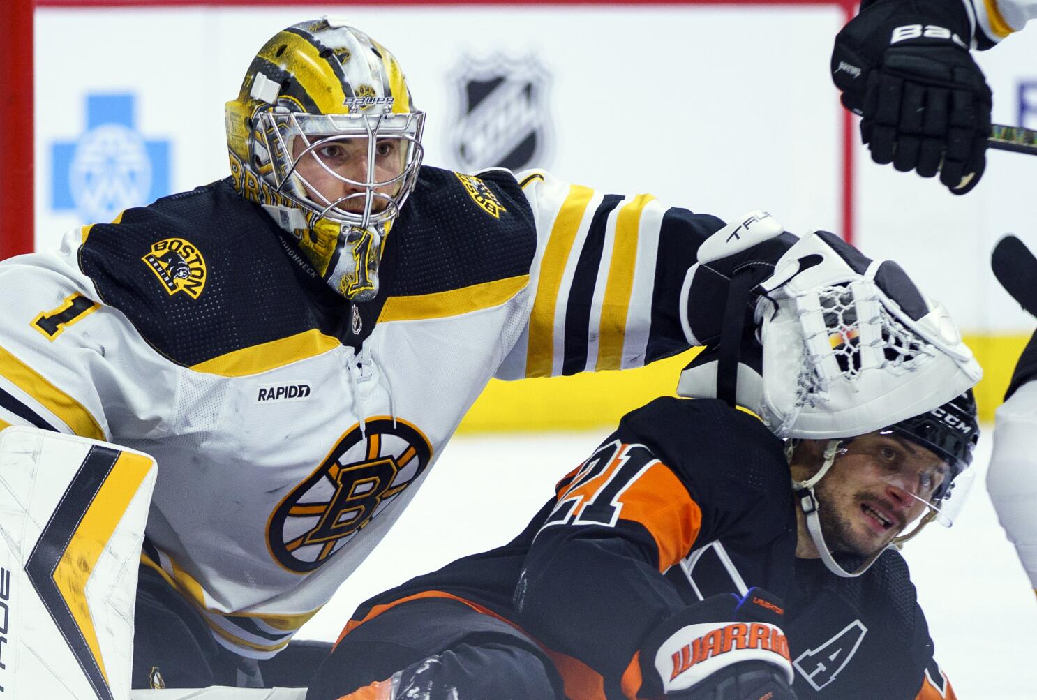 Bruins starting lineup: Jeremy Swayman likely to start over Linus Ullmark