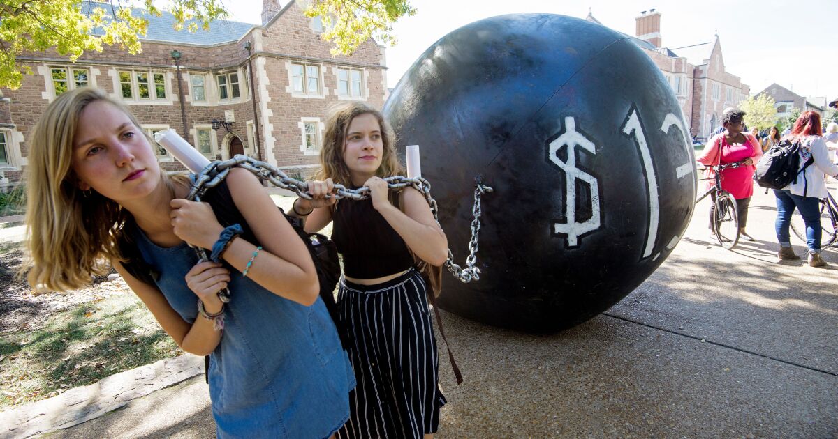 Student Loan Repayment: Don’t Fall For These Scams