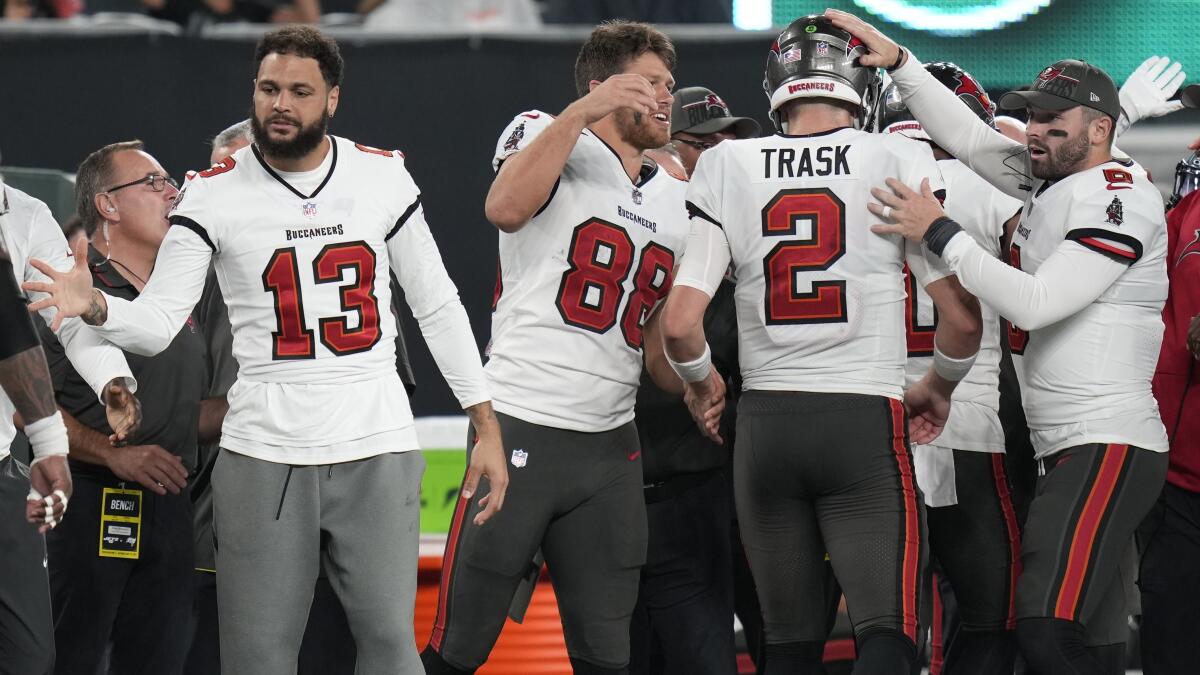 Mayfield sits while Trask plays in Bucs' 13-6 preseason win over Jets.  Backup Wolford injures neck - The San Diego Union-Tribune