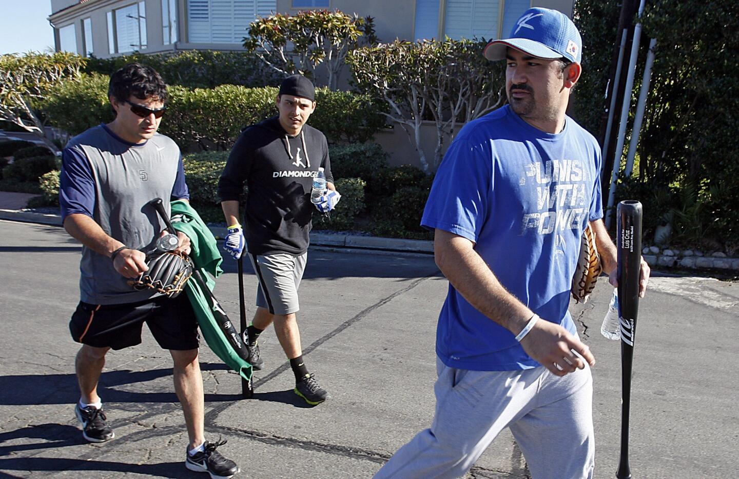 Adrian Gonzalez puts in the work - Los Angeles Times