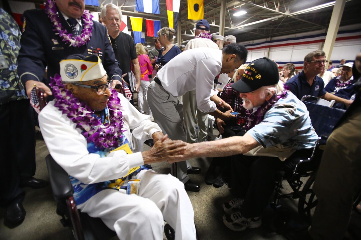 Survivors return to Pearl Harbor for 75th anniversary commemorations