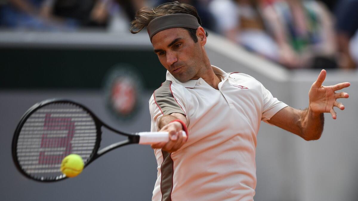 Roger Federer defeated Casper Ruud at Roland Garros to advance to the fourth round of the French Open on Friday.