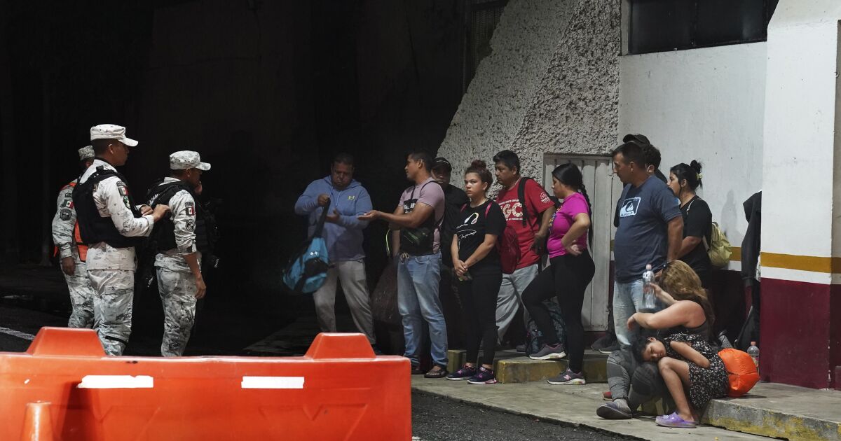 Mexico steps up immigration controls in south