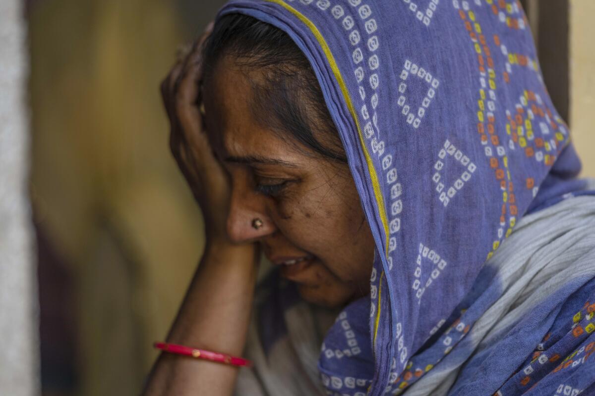 Survivor of bridge collapse weeping