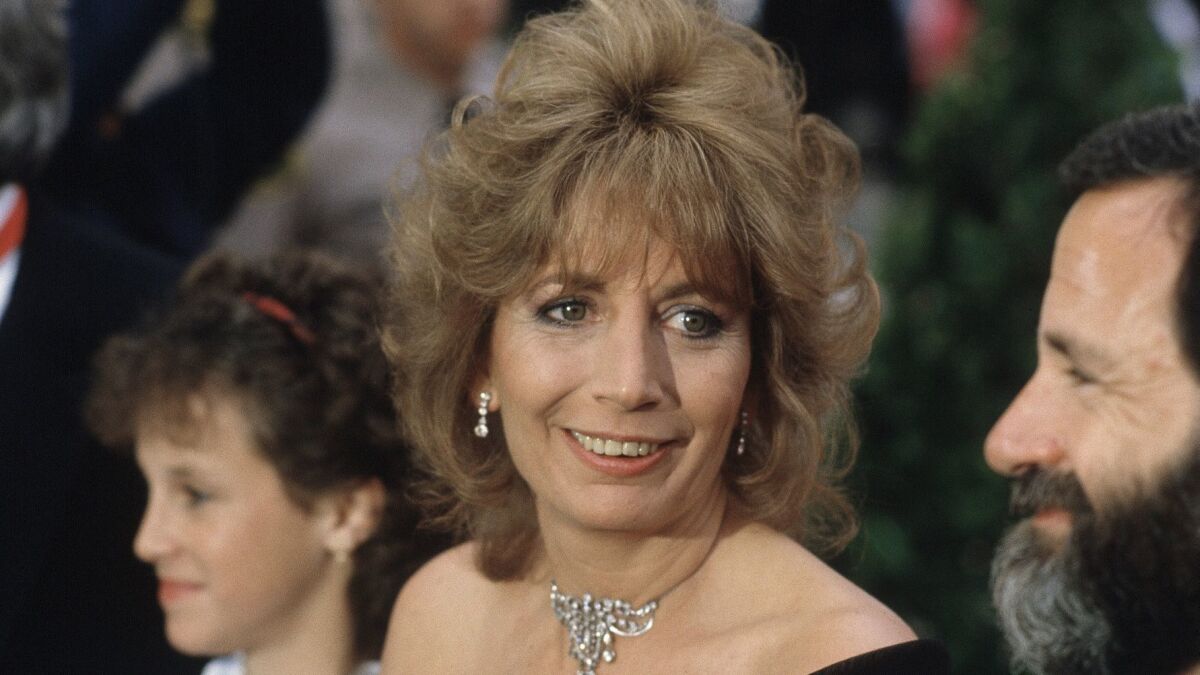 Penny Marshall arrives for the Academy Awards ceremony in Los Angeles on April 9, 1984.