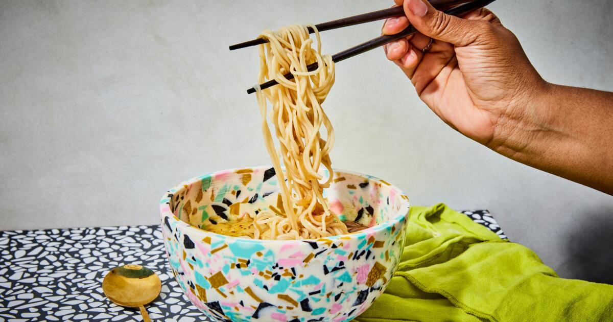 French Onion Ramen Recipe – Los Angeles Times