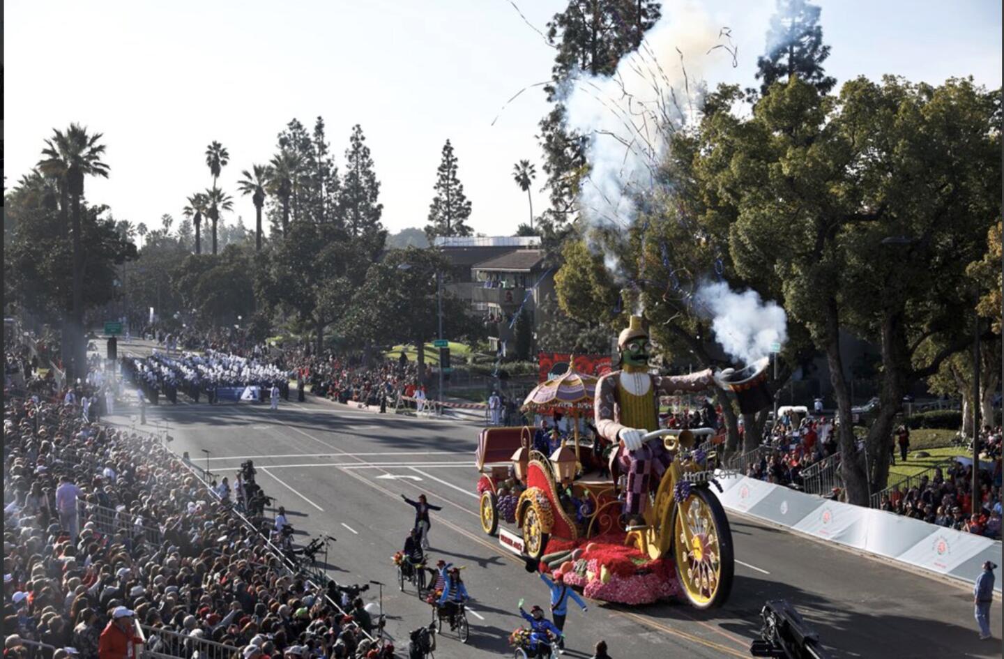 Trader Joe's "Hats Off" float received the Showmanship Award for most outstanding display of showmanship and entertainment.