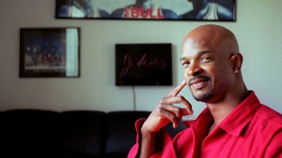 Damon Wayans, who stars on television's "Lethal Weapon," has bought a triplex near Warner Bros. Studio in Burbank for $1.3 million.
