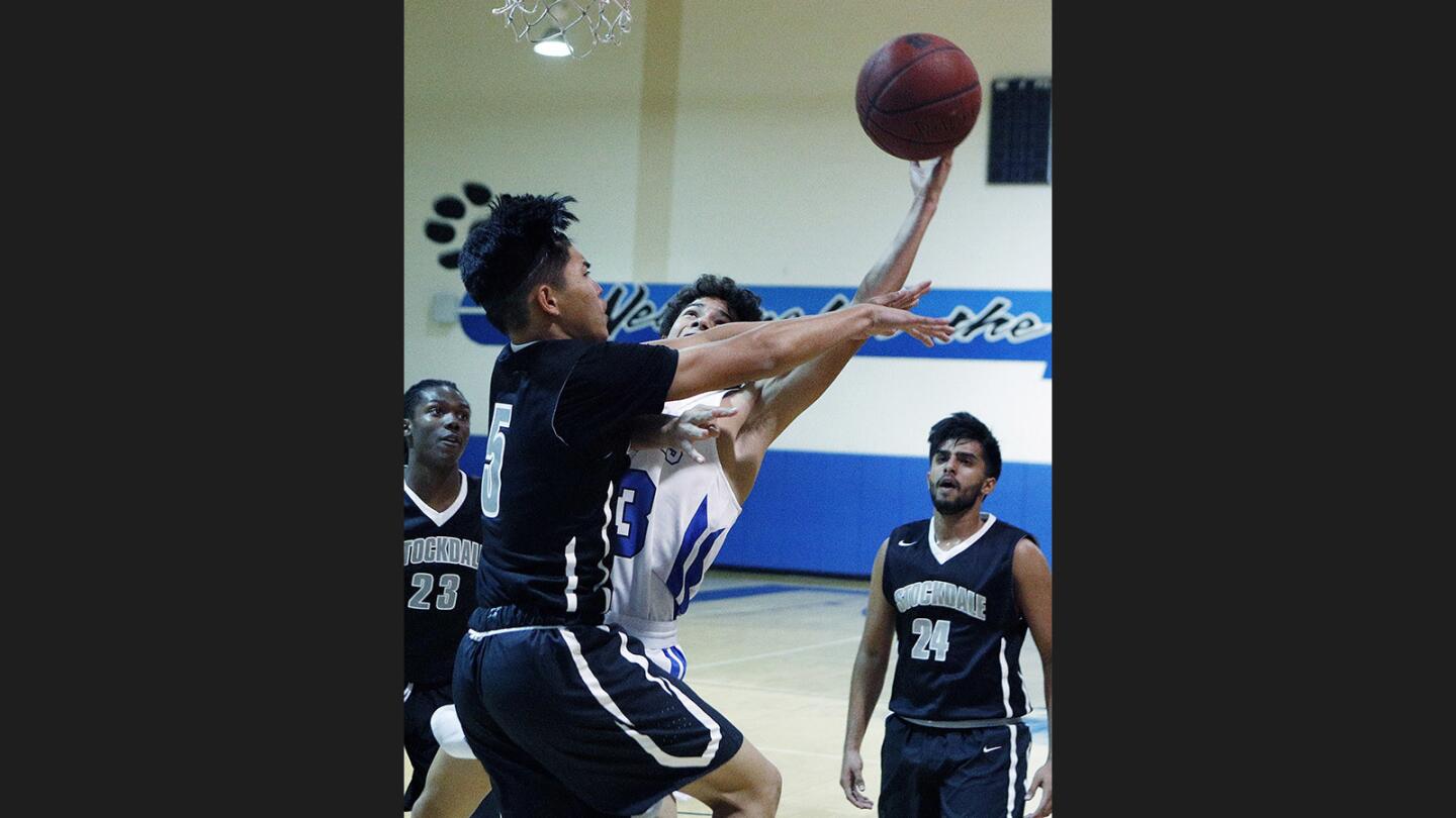 Photo Gallery: Burbank vs. Stockdale in Burbank Basketball Tournament