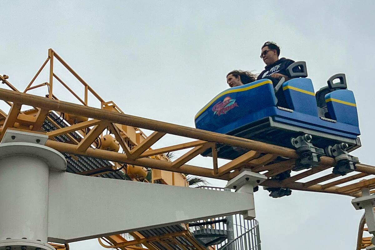 A photograph of Coast Rider at Knott's Berry Farm.