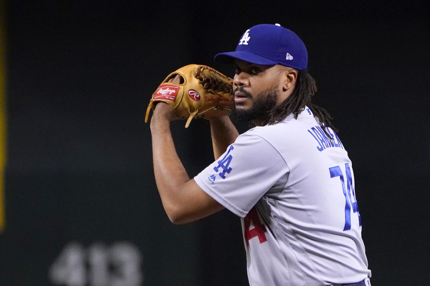 Dodgers: Watch Fan Storm the Field and Try to High-Five Kenley Jansen -  Inside the Dodgers