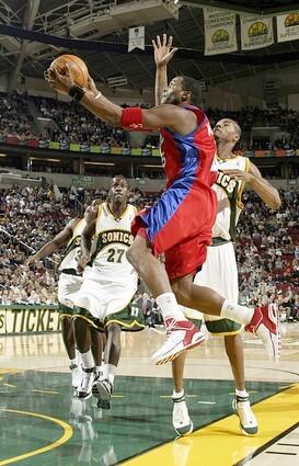 Los Angeles Clippers v Seattle SuperSonics