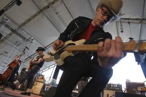 Stagecoach: Mike Ness