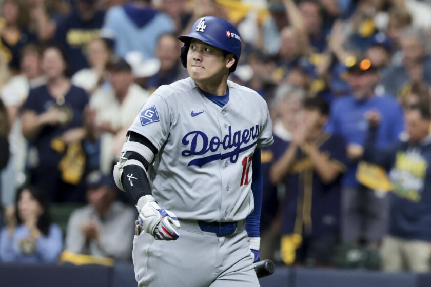Peat Butler Reversal of Fortune Brings Butler Back : Dodgers: After letting him go ...