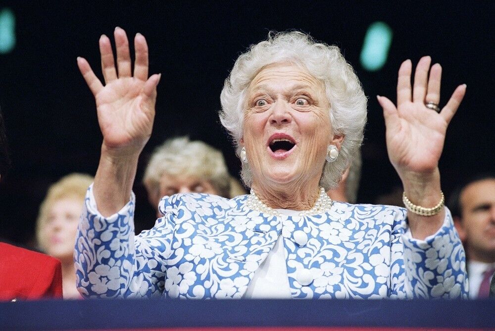 Barbara Bush reacts to Sen. Phil Gramm, who delivered the keynote address to the Republican National Convention at the Houston Astrodome on Aug. 18, 1992.