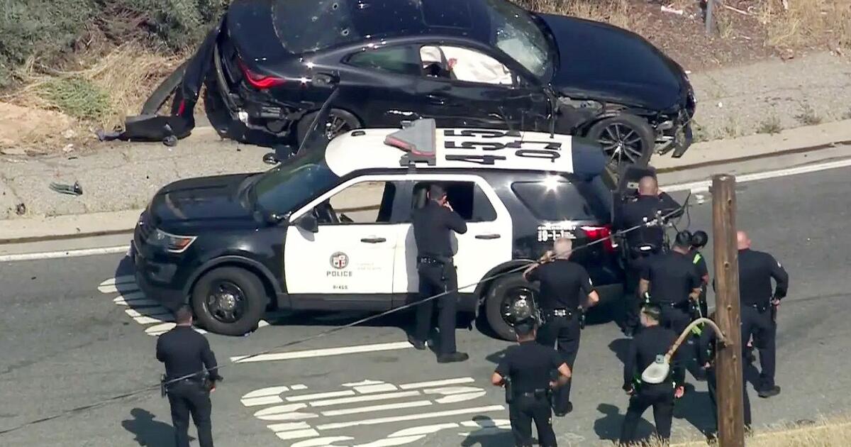 Une personne est morte après une poursuite policière sur l’autoroute 5 à East Los Angeles