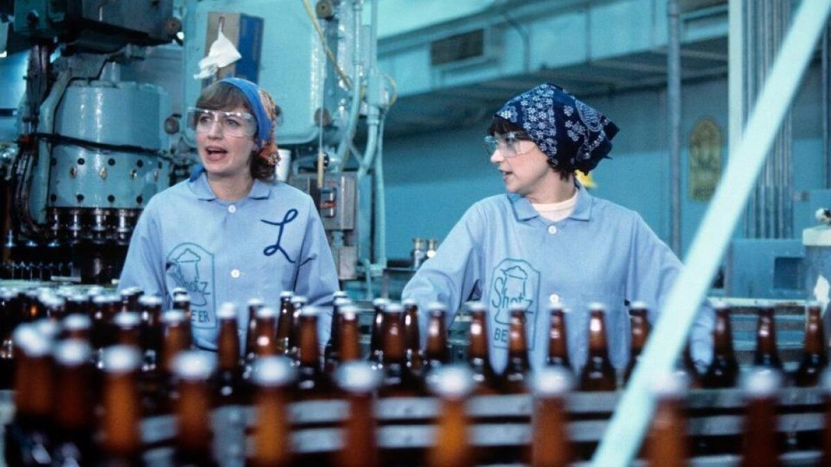 Penny Marshall, left, and Cindy Williams in "Laverne & Shirley."