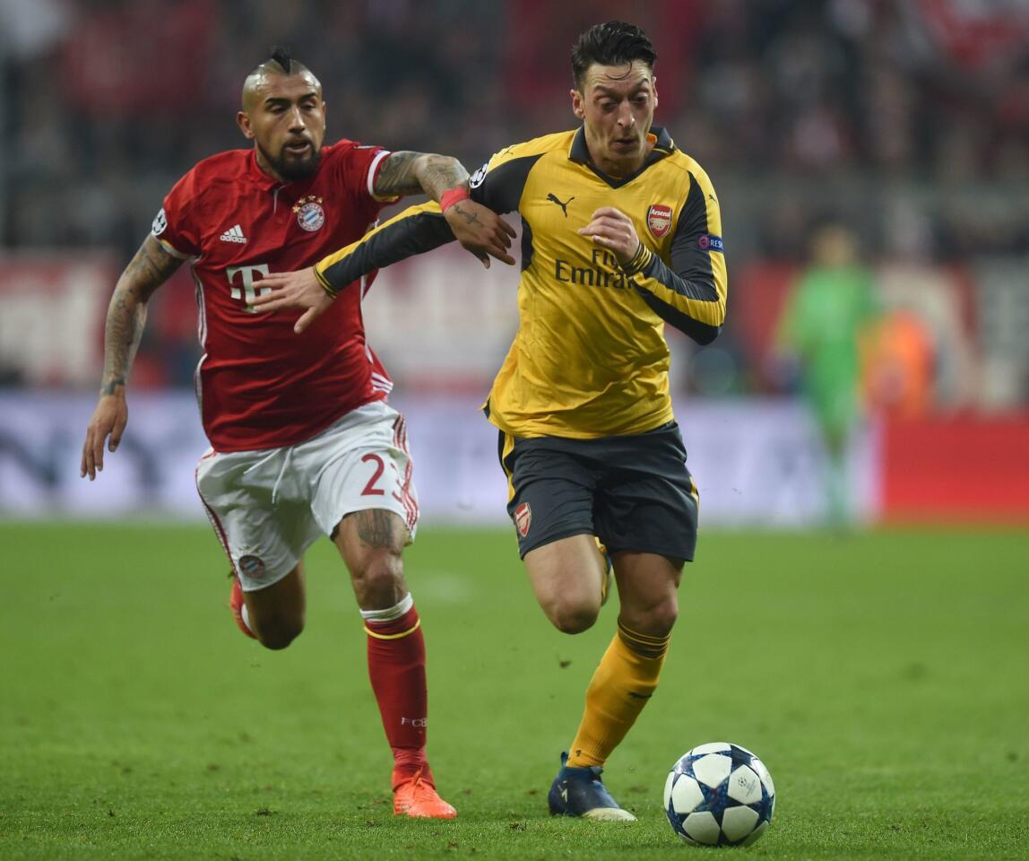 FBL-EUR-C1-BAYERN-MUNICH-ARSENAL