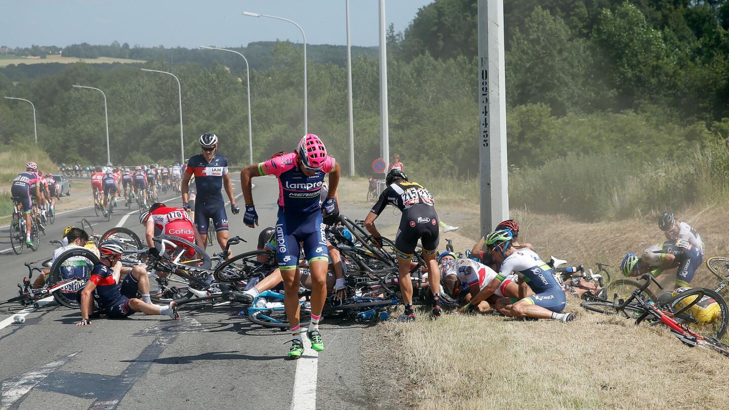 Crash on Stage 3 of Tour de France
