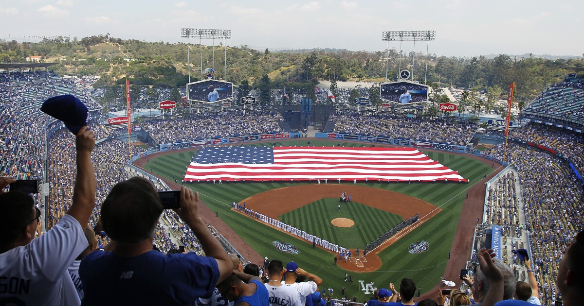 Replace The Star Spangled Banner With A New National Anthem Los Angeles Times - roblox athem with your skin in it