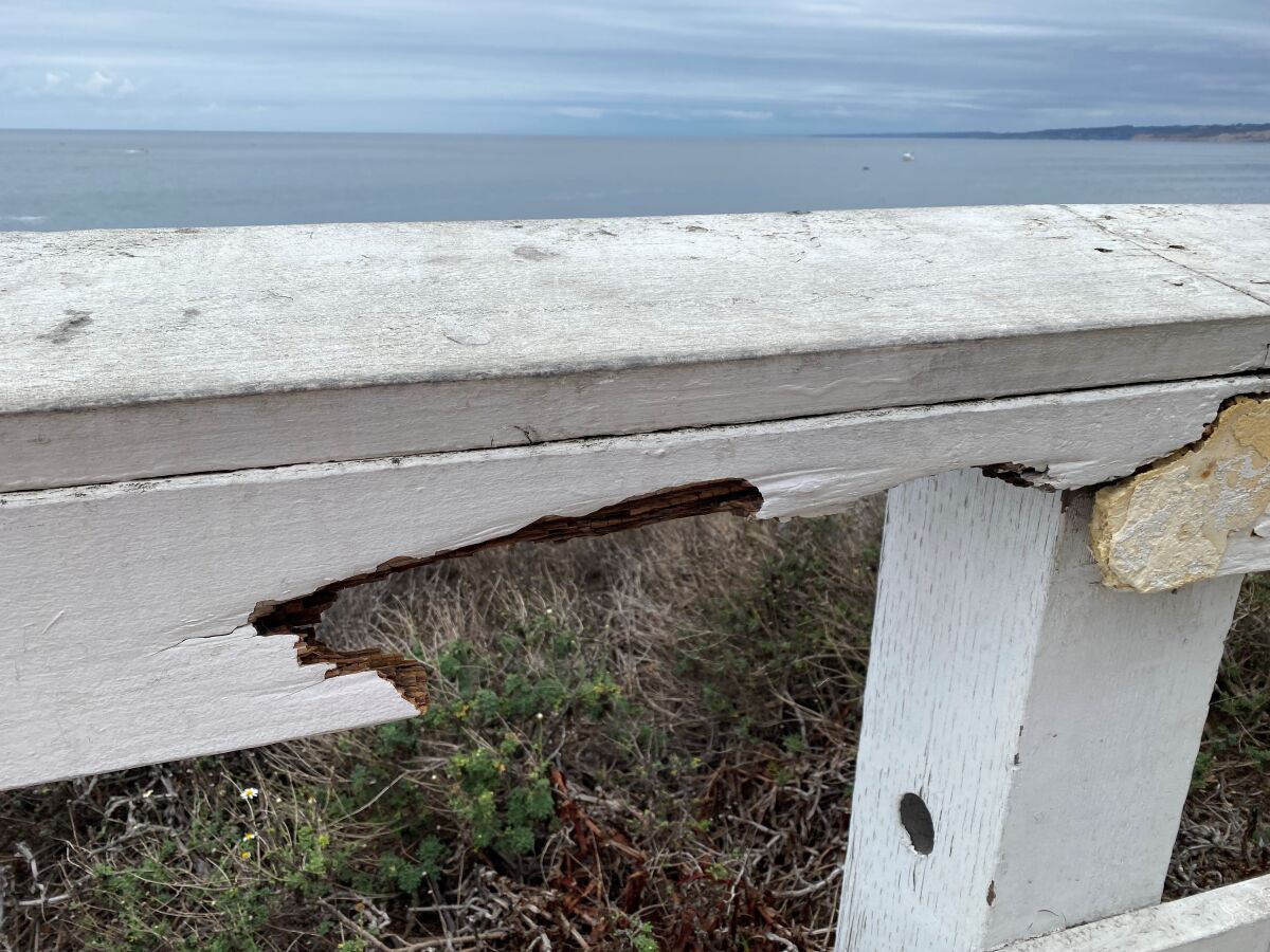 Some of the fences along La Jolla's shoreline near Scripps Park have raised concerns about safety.