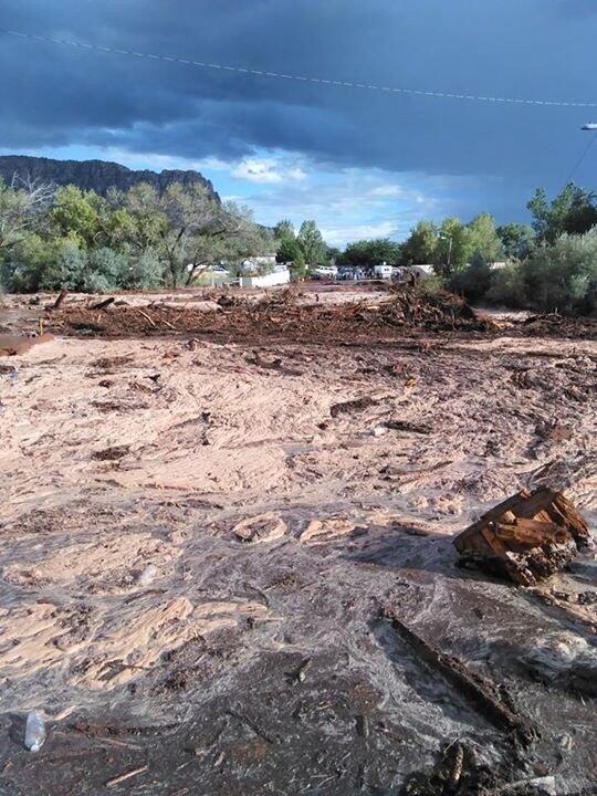 Flash flood on Utah-Arizona border