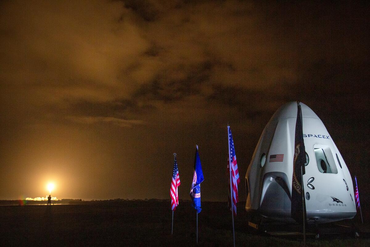 Cápsula de abstecimiento de la NASA y SpaceX inicia regreso a la Tierra