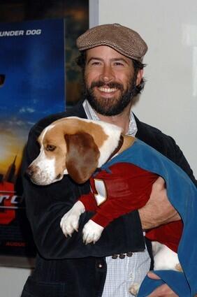 Jason Lee and Leo ("Underdog")