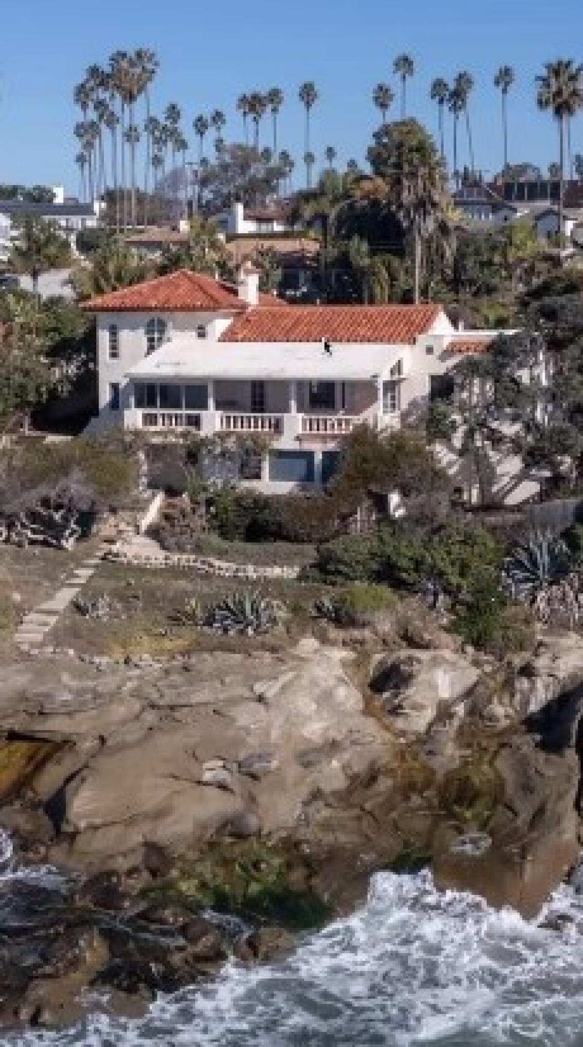 A 1924 La Jolla house (center) has failing footings and might be demolished.