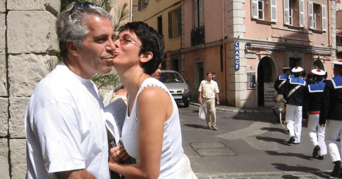 Beweringen over Trump in Epstein-dossiers zijn ‘niet waar’, zegt het ministerie van Justitie